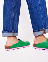 Lyla Colour Block Clogs - Rich Emerald