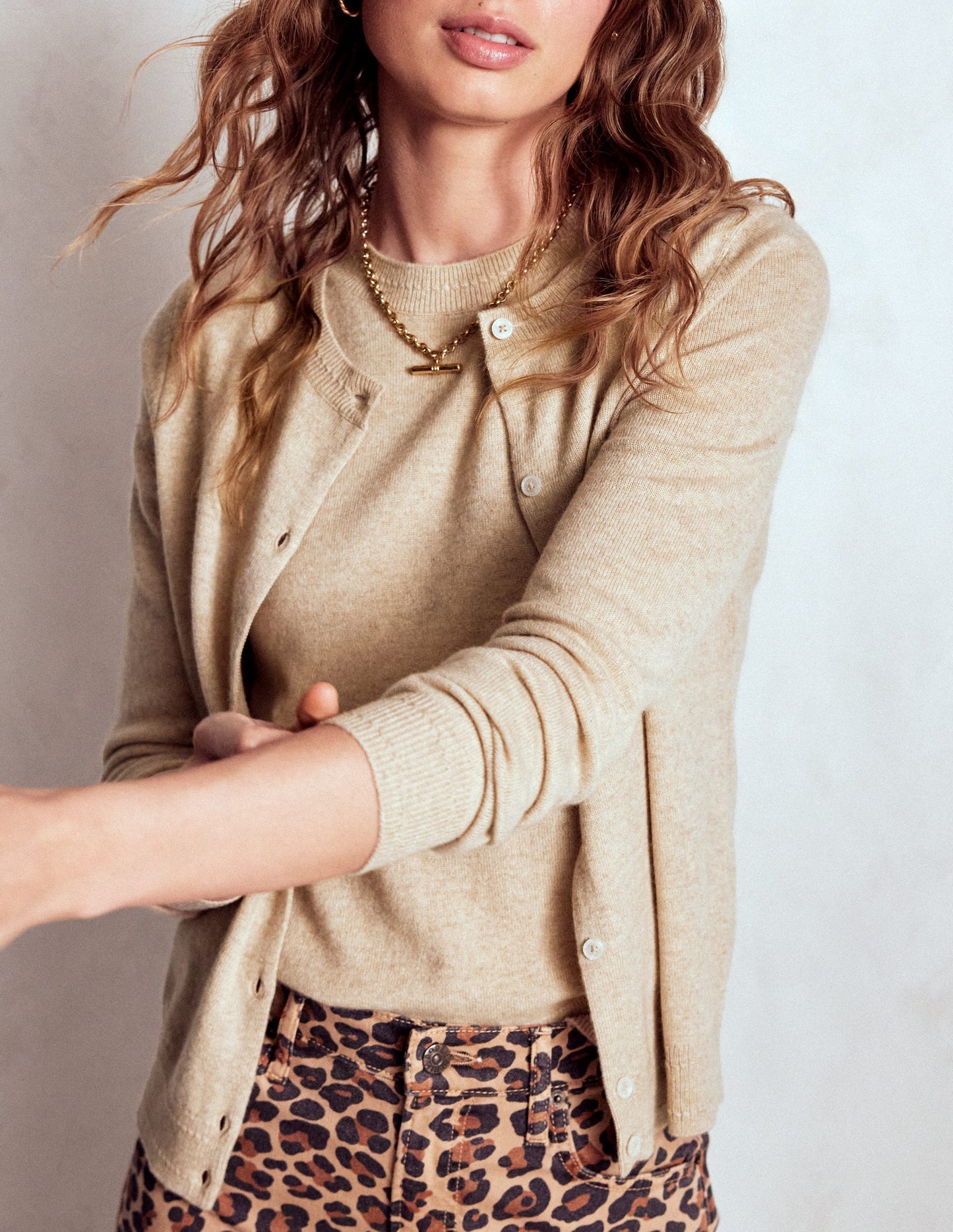 Eva Cashmere Crew Cardigan - Chinchilla Melange