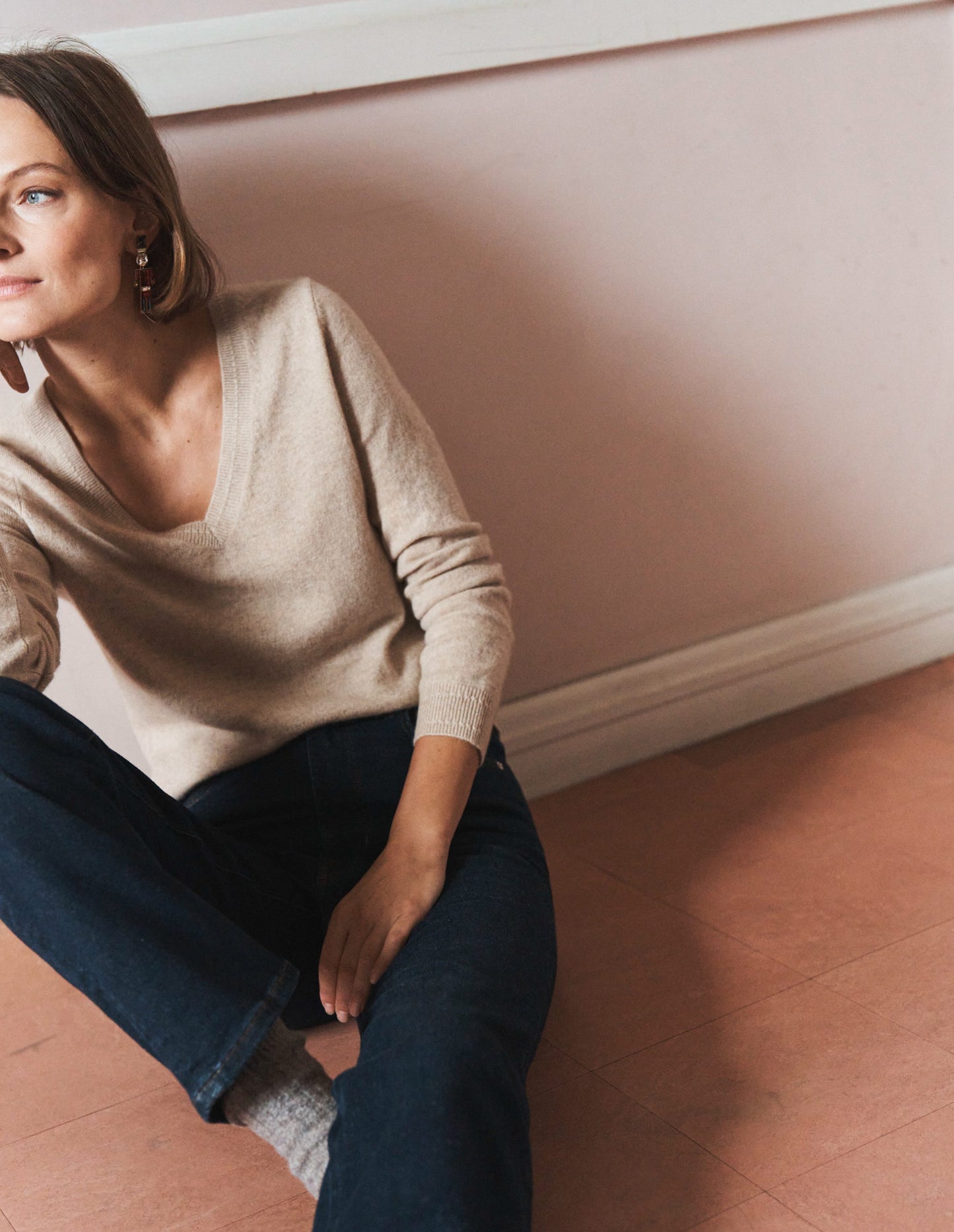 Eva Cashmere V - Neck Sweater - Eva Cashmere V - Neck Jumper