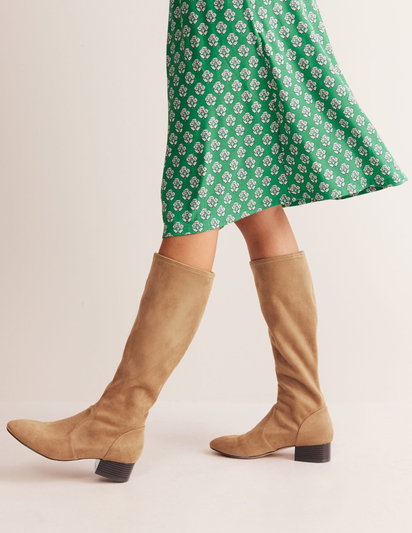 Flat Stretch Knee Boots - Acorn
