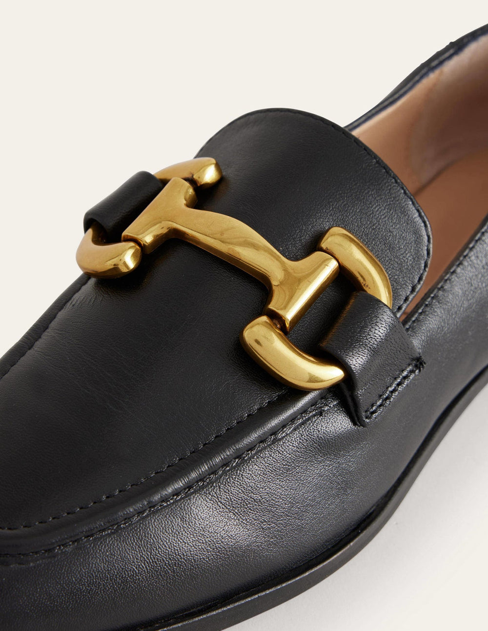 Iris Snaffle Loafers - Black
