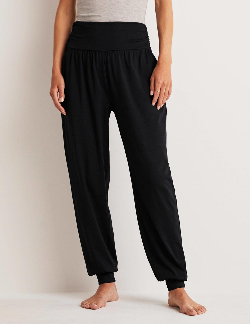 Hareem Jersey Sweatpants - Black