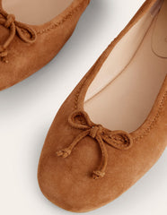 Kitty Flexi Sole Ballet Flats - Ginger Snap Suede