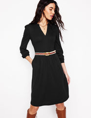 Naomi Relaxed Jersey Dress - Black
