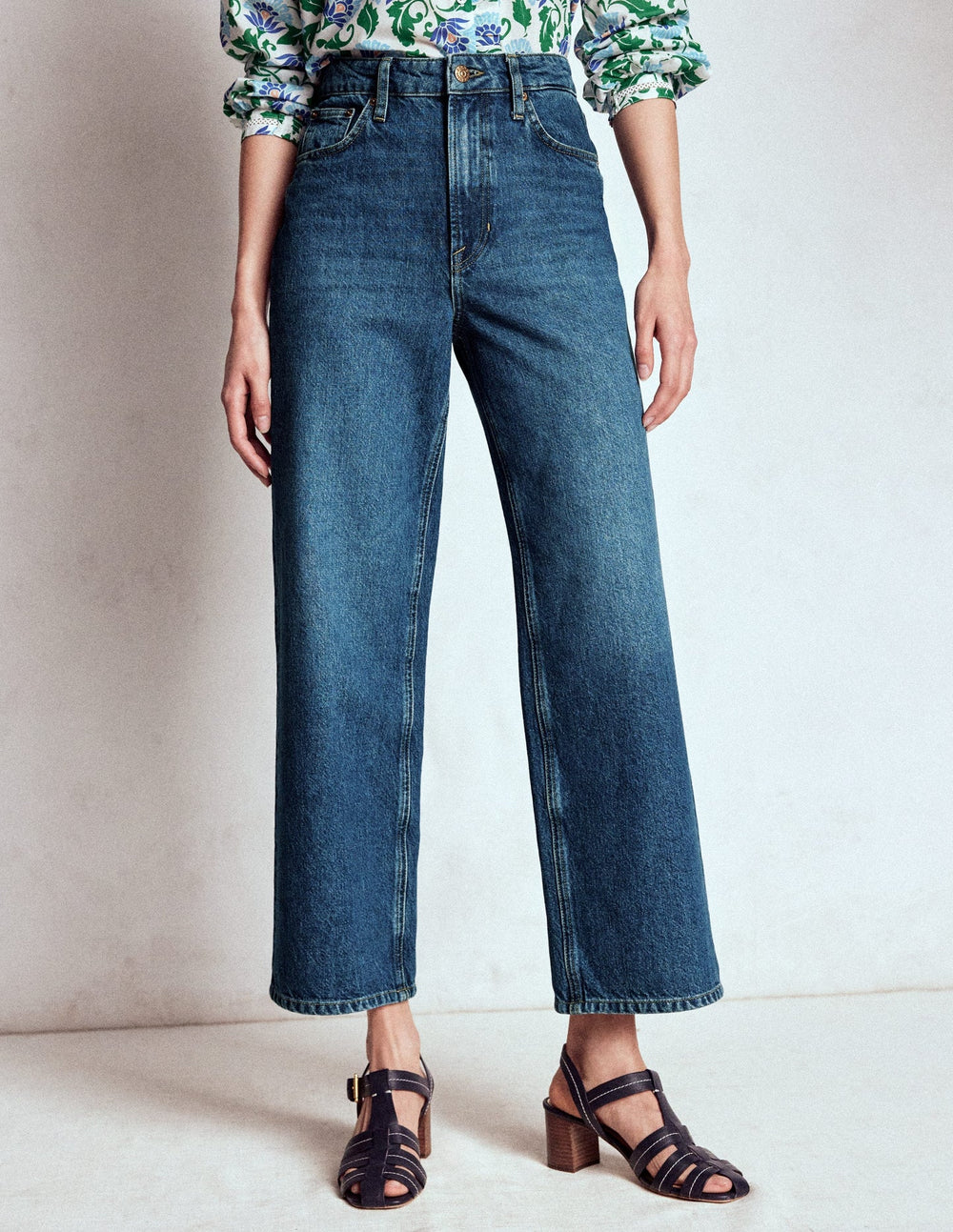 High Rise Straight Crop Jeans - Mid Vintage