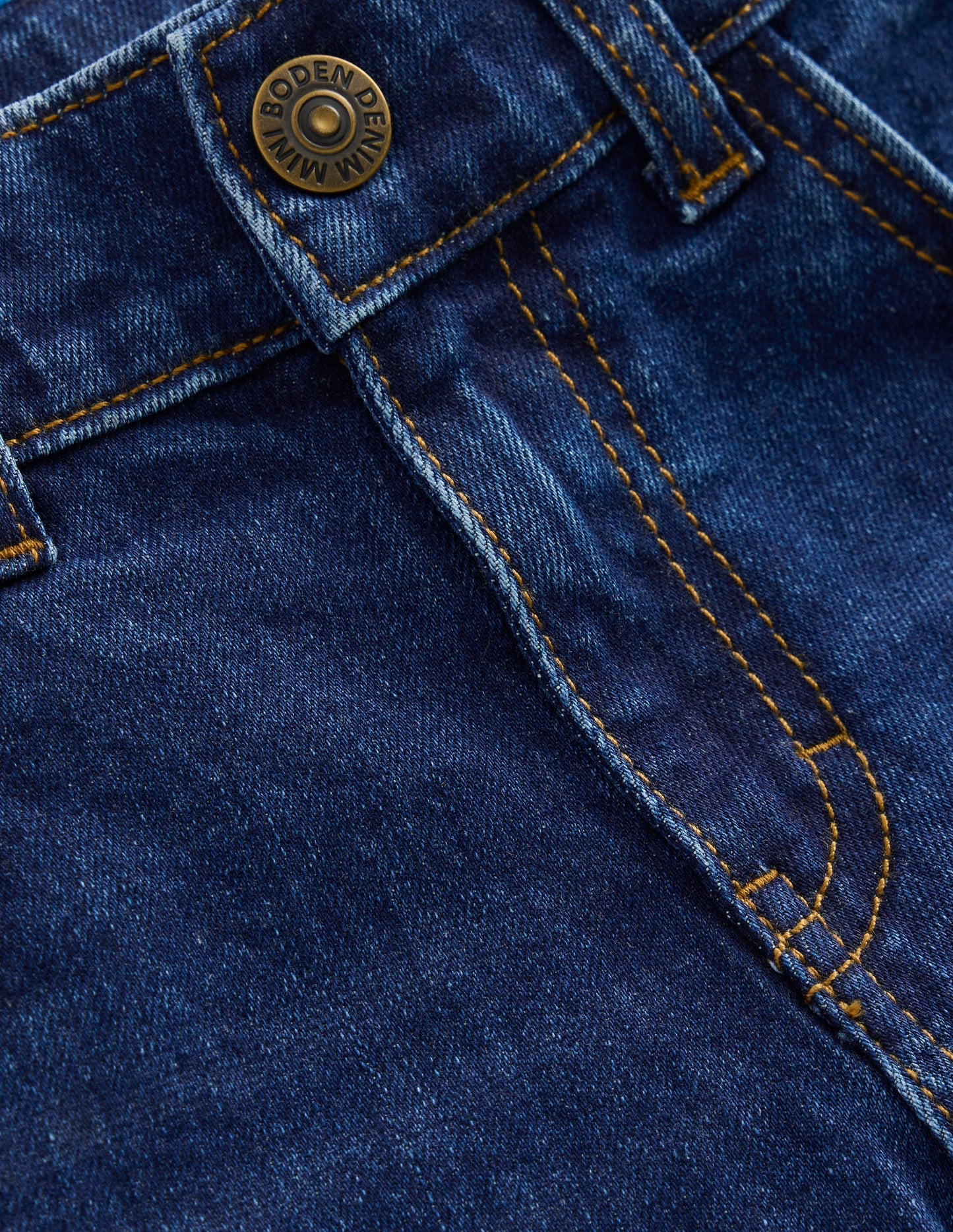 Everyday Straight Jeans - Dark Wash