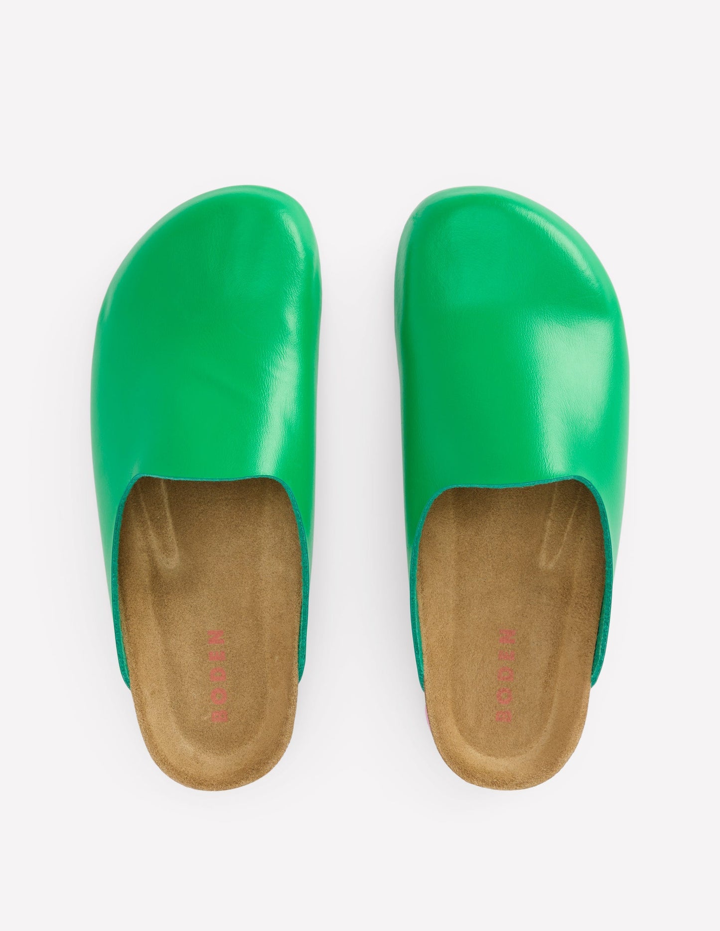 Lyla Colour Block Clogs - Rich Emerald