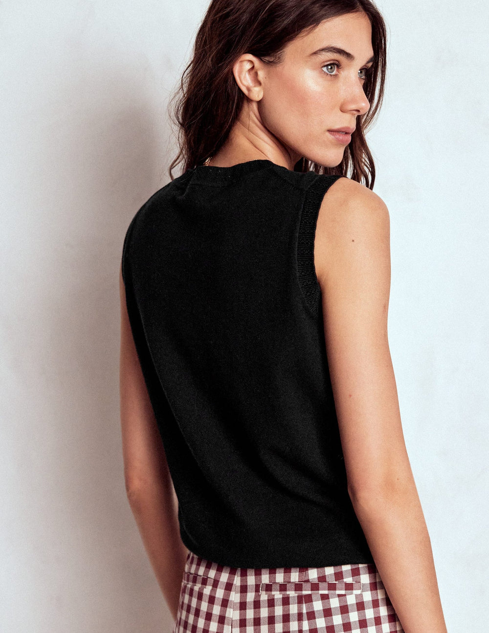 Emilia Cotton Crew Neck Vest - Black