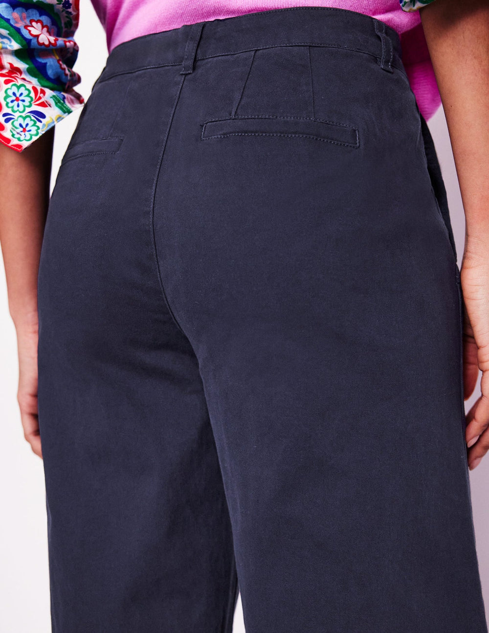 Barnsbury Crop Chino Pants - Navy