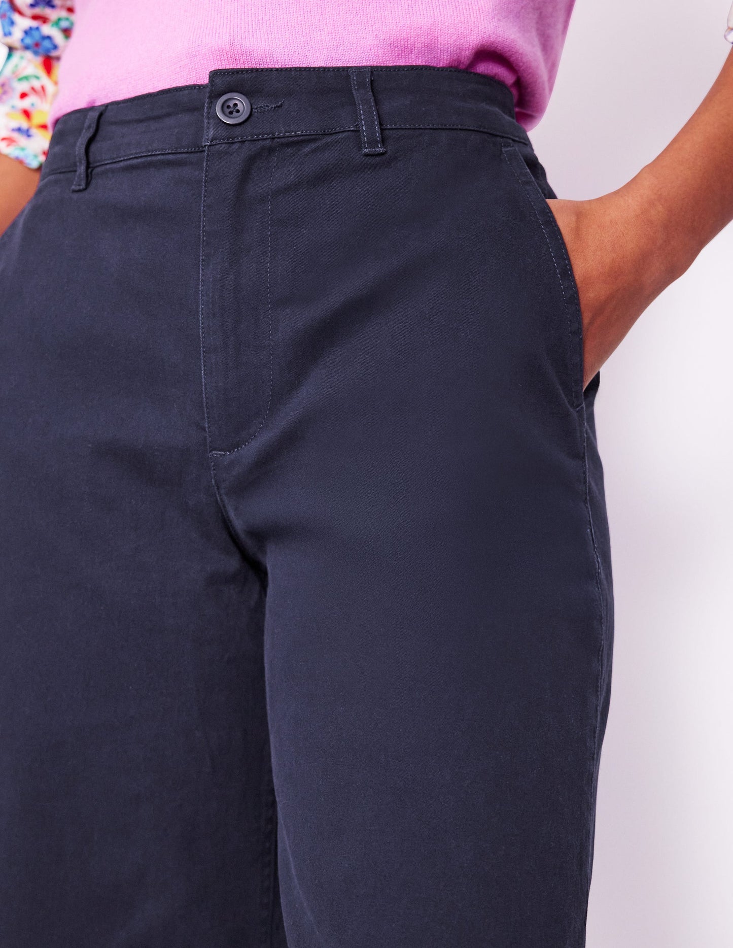 Barnsbury Crop Chino Pants - Navy