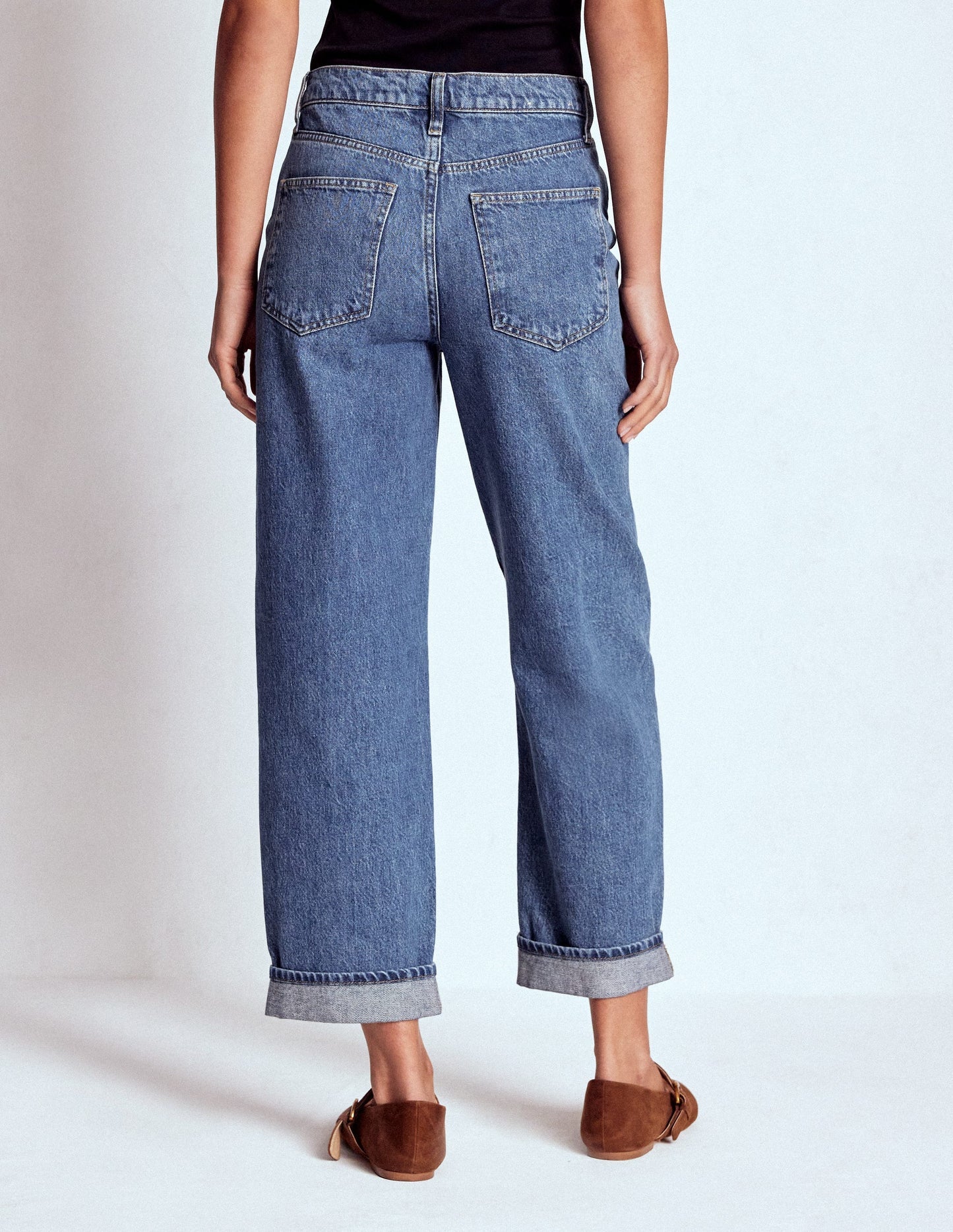 Mid Rise Relaxed Jeans - Mid Vintage