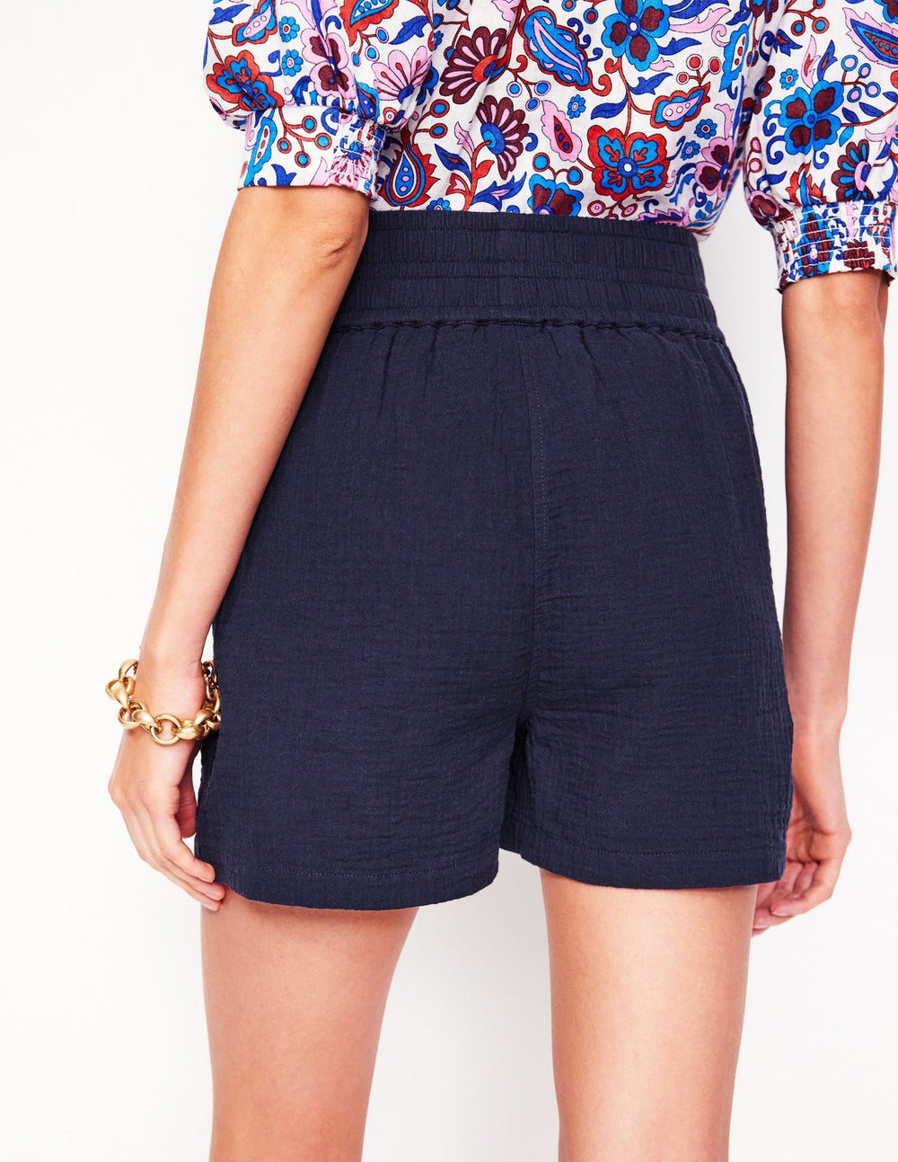 Smocked Double Cloth Shorts - Navy