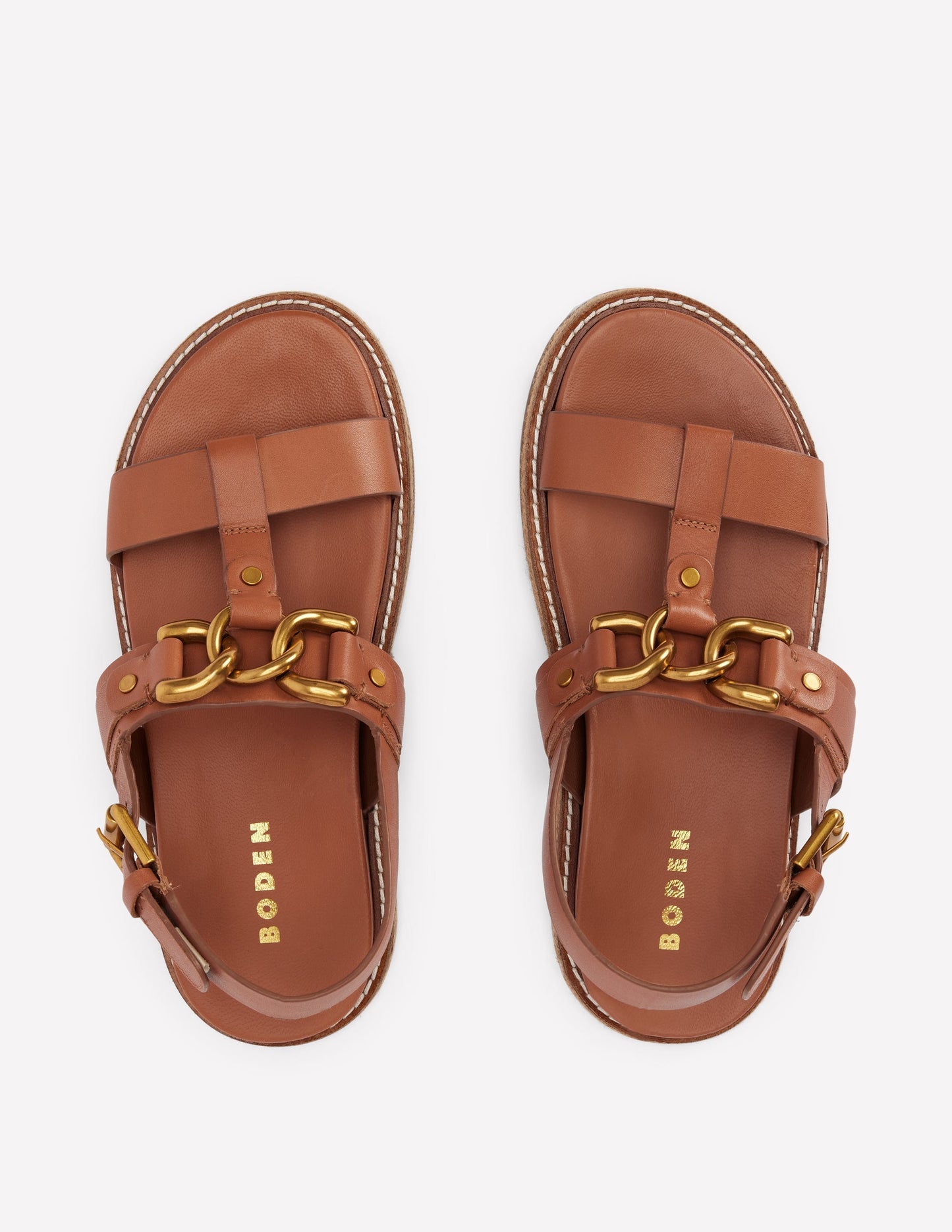 Hardware Detail Footbed Sandal - Tan