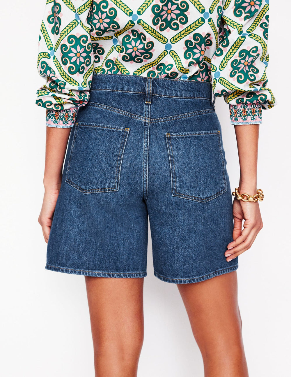 Mid Thigh Denim Shorts - Mid Vintage
