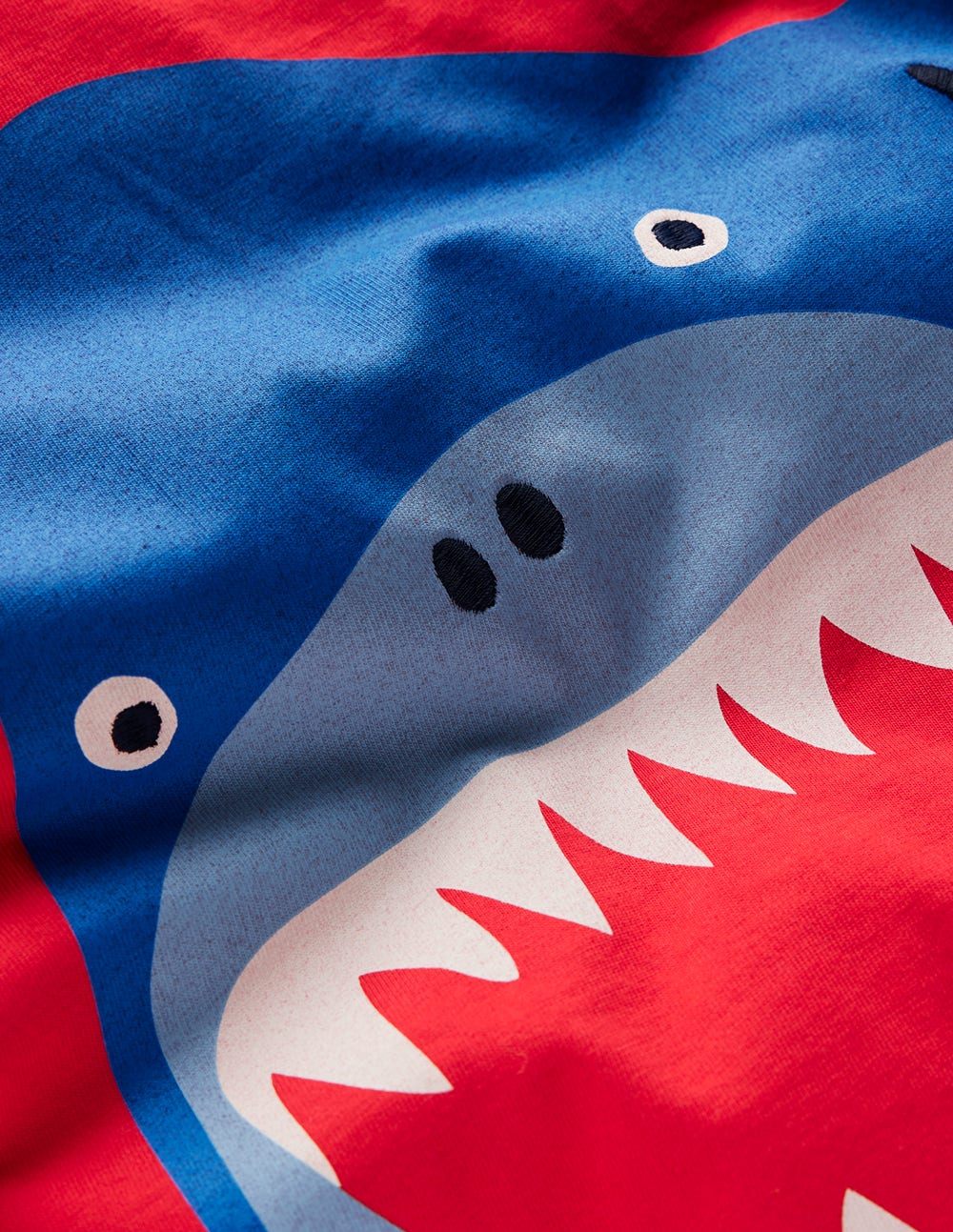 Fun Graphic T-shirt - Strawberry Tart Shark