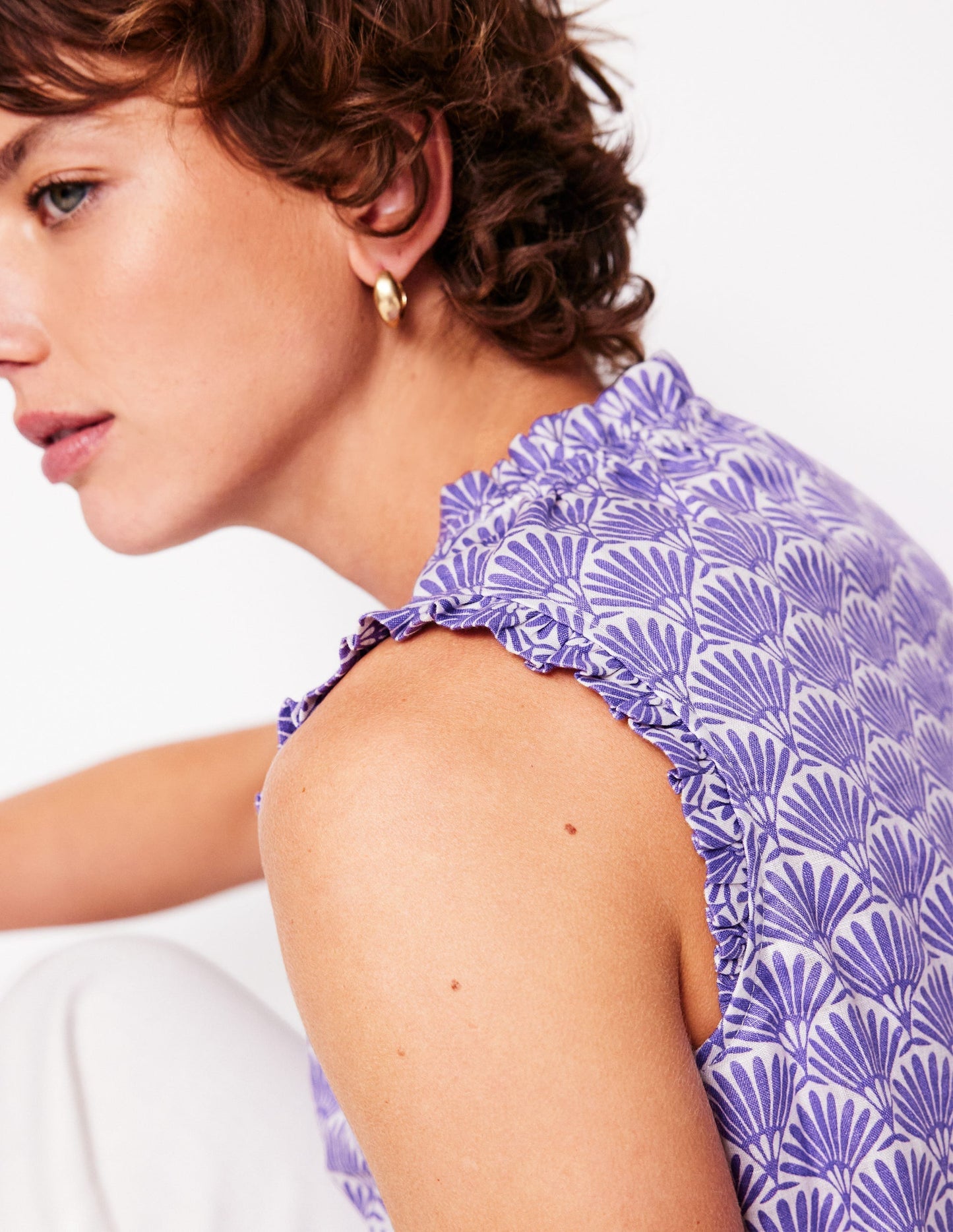 Sophie Ruffle Linen Top - Purple, Deco Palm