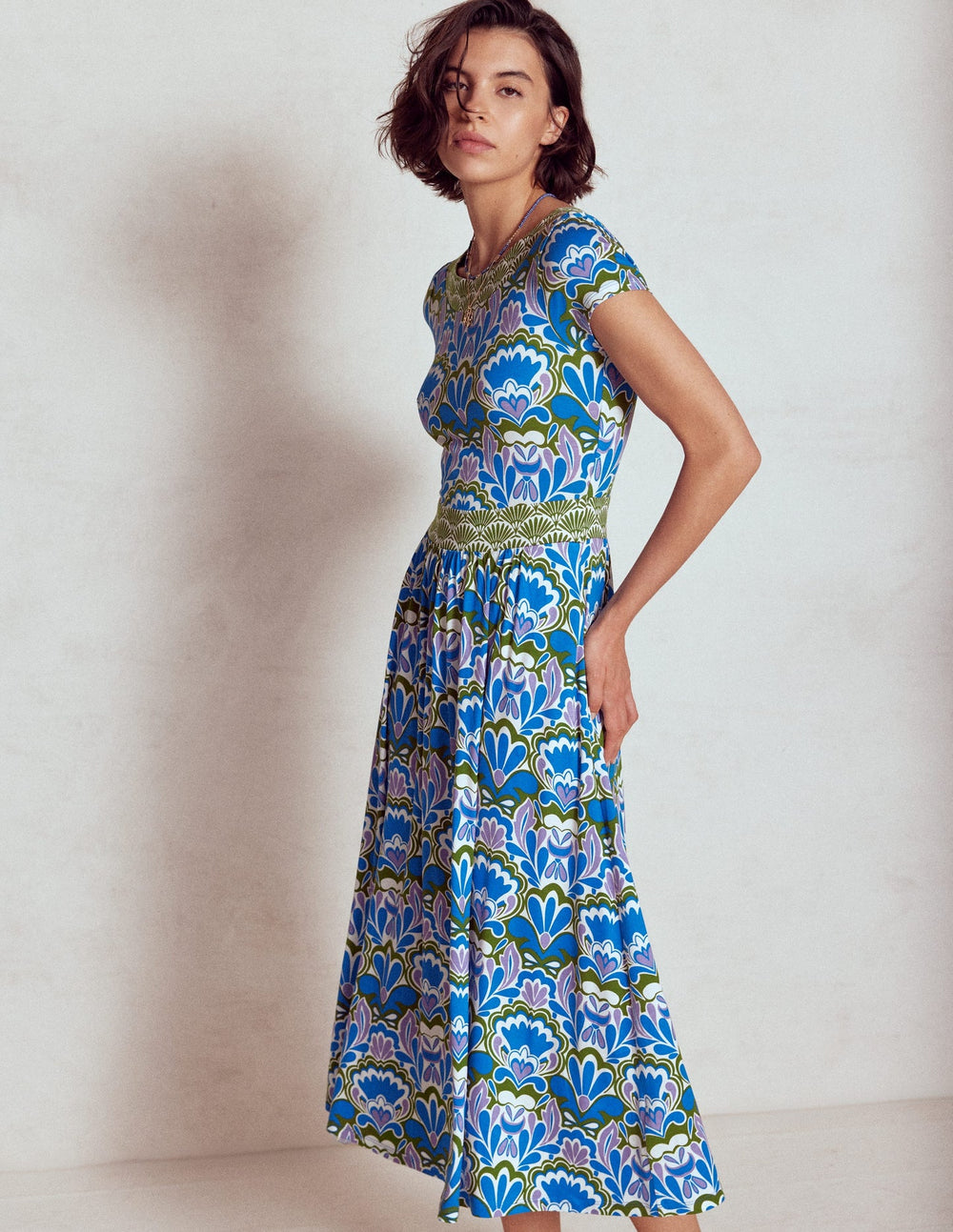 Melanie Jersey Midi Dress - Kingfisher Blue, Freesia Stamp