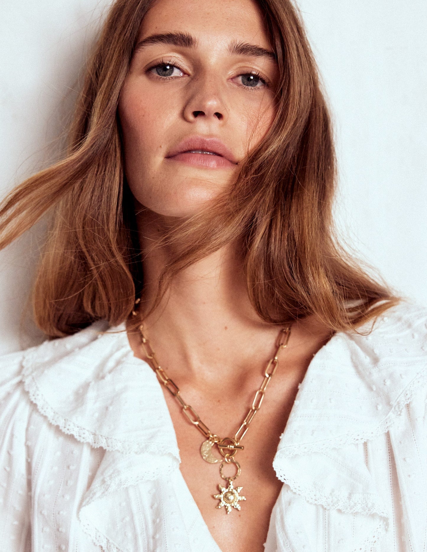 Hammered Motif Necklace - Gold