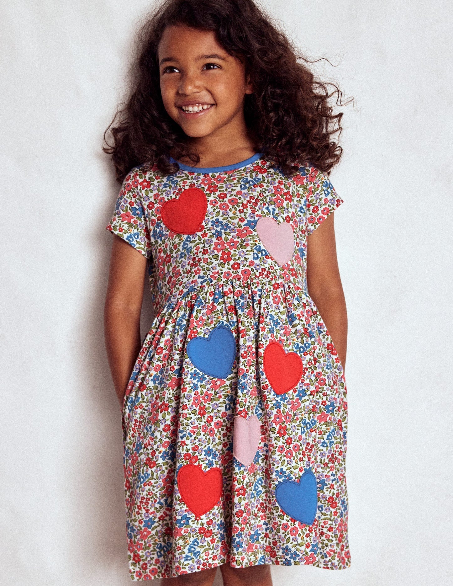 Appliqué T-shirt Dress - Rose Pink Flowerbed Hearts