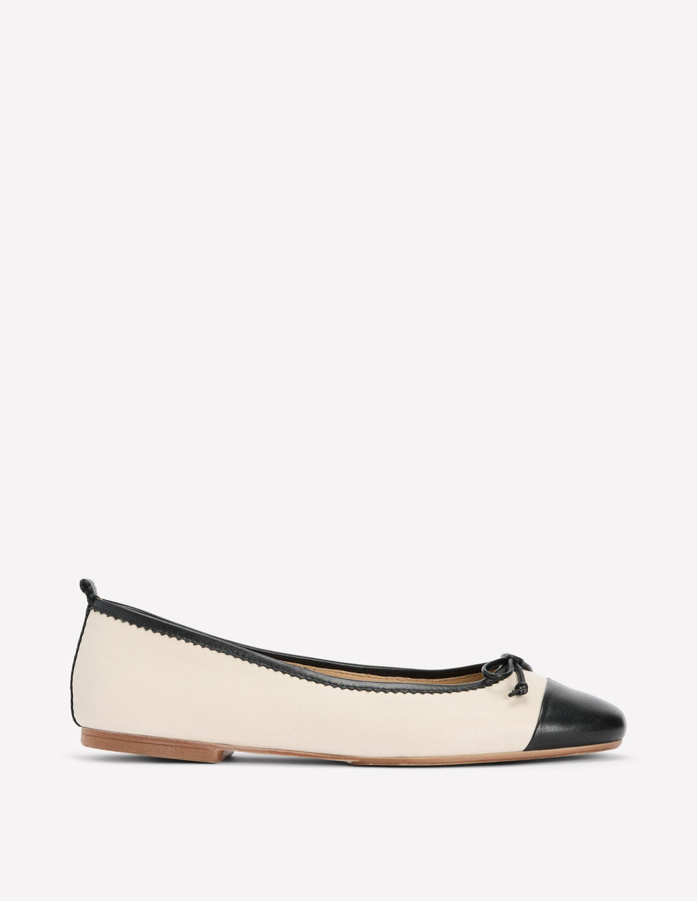 Kitty Flexi Sole Ballet Flats - Ecru/Black