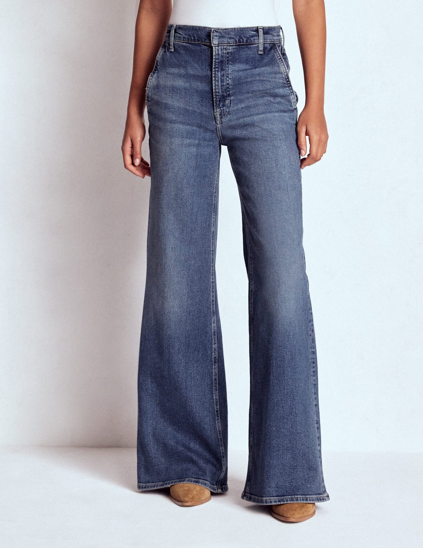 High Rise Clean Wide Jeans - Mid Vintage