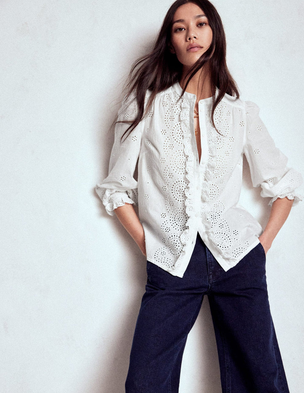 Alice Broderie Top - White