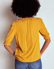 Ria Short Sleeve Top - Golden Rye