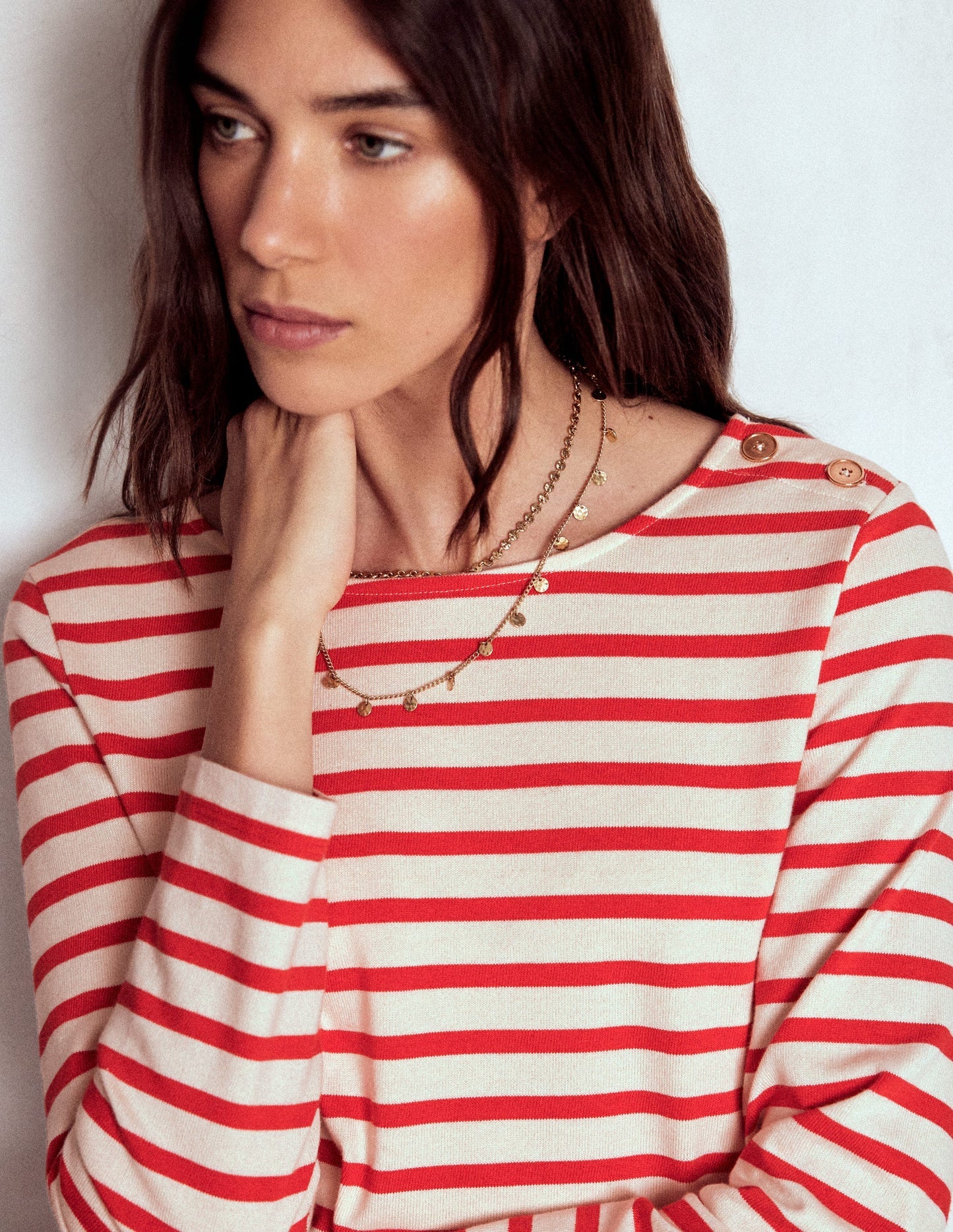 Button Mariner Breton - Ivory and Brilliant Red