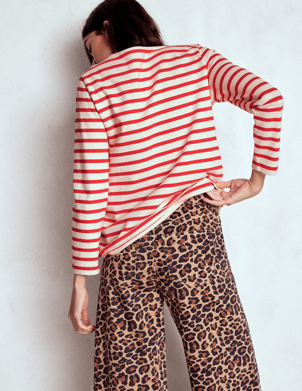 Button Mariner Breton - Ivory and Brilliant Red